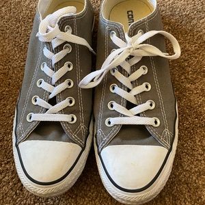 Grey converse